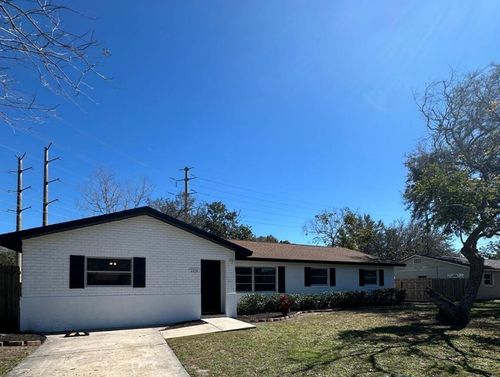 2211 Sunny View Dr, OVIEDO, FL, 32765-8059 | Card Image