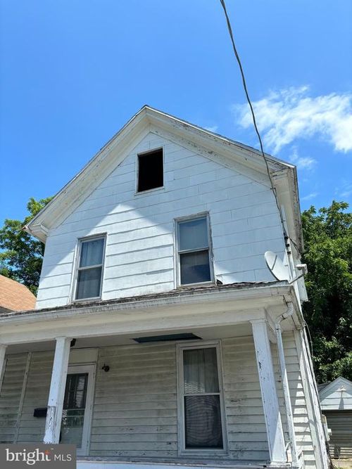 702 Hughlett St, CAMBRIDGE, MD, 21613-2321 | Card Image