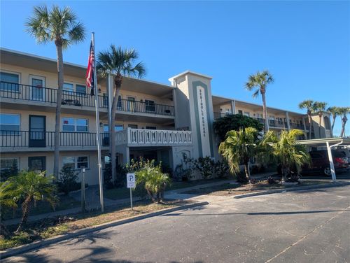 apt-209-11620 Park Blvd, SEMINOLE, FL, 33772-5205 | Card Image