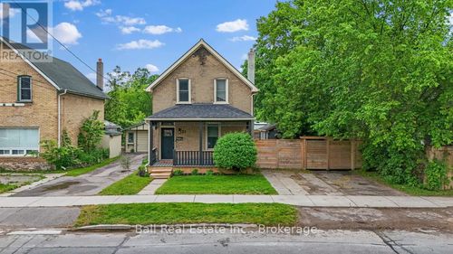21 Aylmer St S, Peterborough, ON, K9J3H6 | Card Image