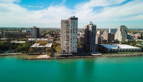 24e-6301 N Sheridan Rd, Chicago, IL, 60660-1772 | Card Image
