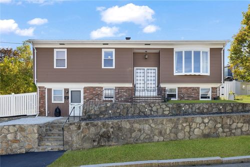 16 Aurelia Drive, Providence, RI, 02909 | Card Image