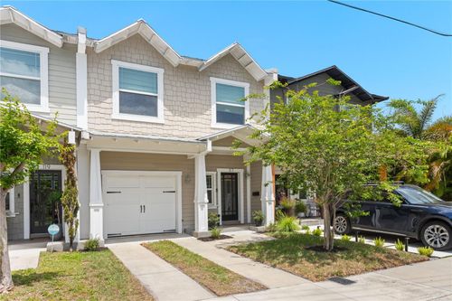 117 W Giddens Ave, Tampa, FL, 33603-2028 | Card Image