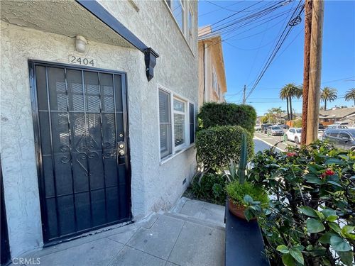 2404 E Broadway, Long Beach, CA, 90803-6201 | Card Image