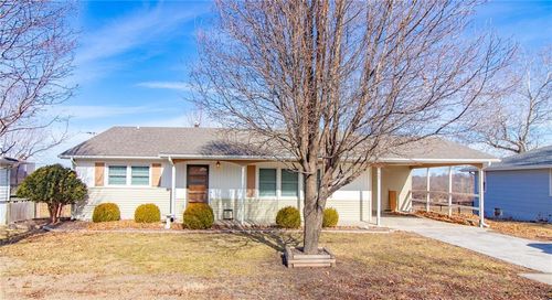 508 W 19th St, Higginsville, MO, 64037-1504 | Card Image