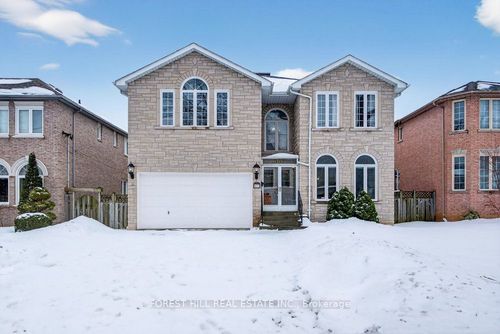 337 Greenfield Avenue, North York, ON, M2N3E7 | Card Image