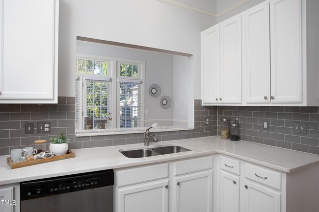 1510_Markham_MLS-25 | Image 19