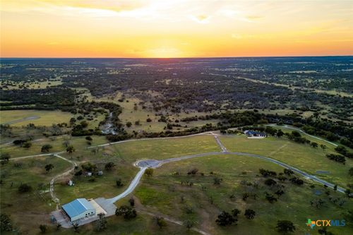 281 Goose Landing Way, Harper, TX, 78631 | Card Image