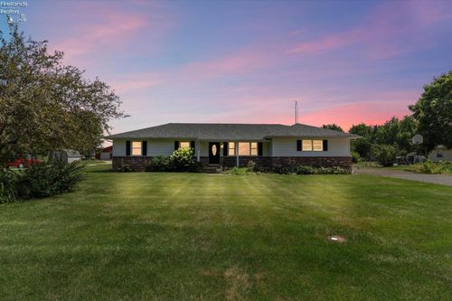 775 N Brokate Rd, Port Clinton, OH, 43452-9429 | Card Image