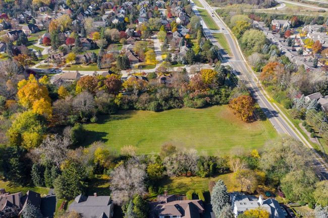 700 E Square Lake Rd, Home with 0 bedrooms, 0 bathrooms and null parking in Bloomfield Hills MI | Image 6