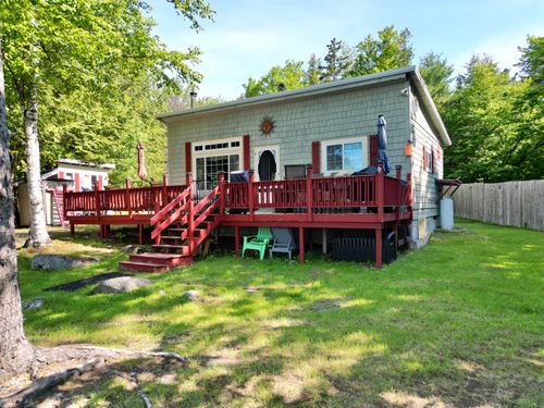 111 Milt'S Way, Lincoln, ME, 04457 | Card Image