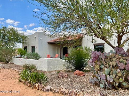 7117 S Oleander Ln, Hereford, AZ, 85615-8324 | Card Image