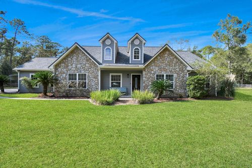 220 Cherokee Cir, Wallisville, TX, 77597-3500 | Card Image