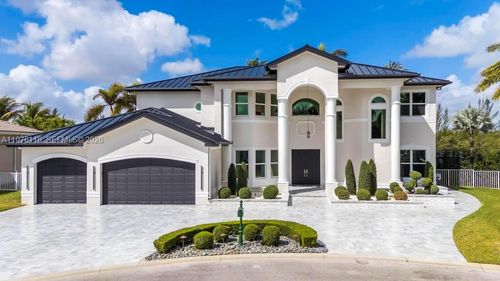 4724 Sw 195th Way, Miramar, FL, 33029-6203 | Card Image