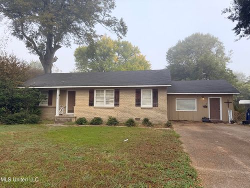 1206 Avery St, Cleveland, MS, 38732-3038 | Card Image