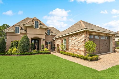 809 S Corniche Du Lac, Covington, LA, 70433-7229 | Card Image
