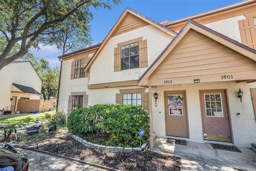 3902 Brigadoon Cir, CLEARWATER, FL, 33759-2921 | Card Image