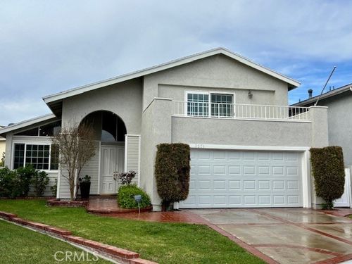 3571 Carnation, Seal Beach, CA, 90740 | Card Image