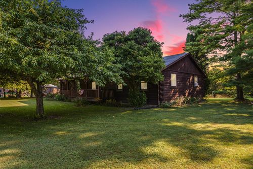 8499 Hunt Clymer Rd, Mechanicsburg, OH, 43044-9536 | Card Image