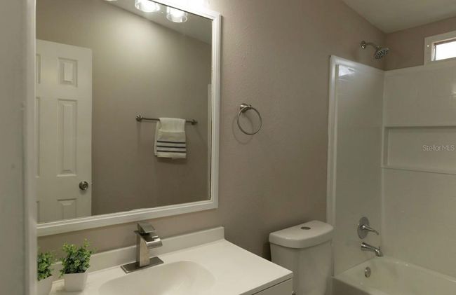 1220 Zapata Pl, House other with 2 bedrooms, 2 bathrooms and null parking in LADY LAKE FL | Image 15