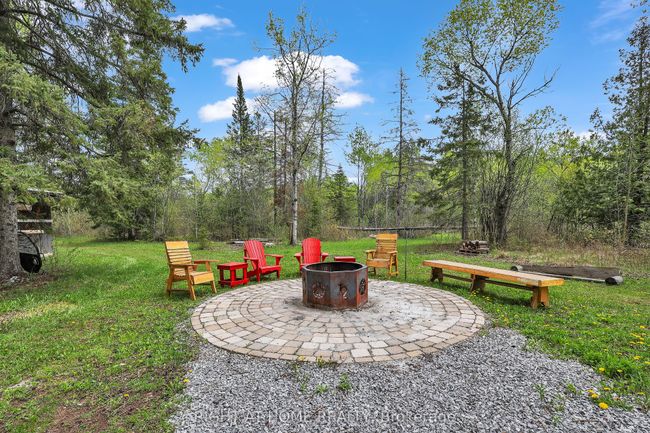119 Sturgeon Glen Rd, House other with 3 bedrooms, 2 bathrooms and 13 parking in Fenelon Falls ON | Image 36