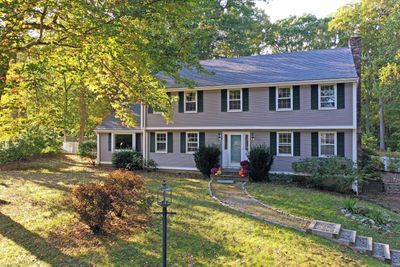 9 Hillcrest Drive, House other with 4 bedrooms, 2 bathrooms and null parking in Old Saybrook CT | Image 1