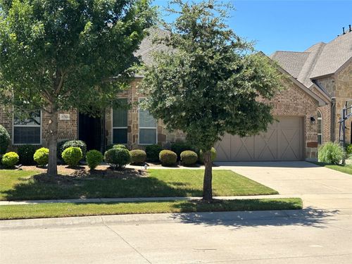 8213 Cholla Blvd, Lantana, TX, 76226-7401 | Card Image