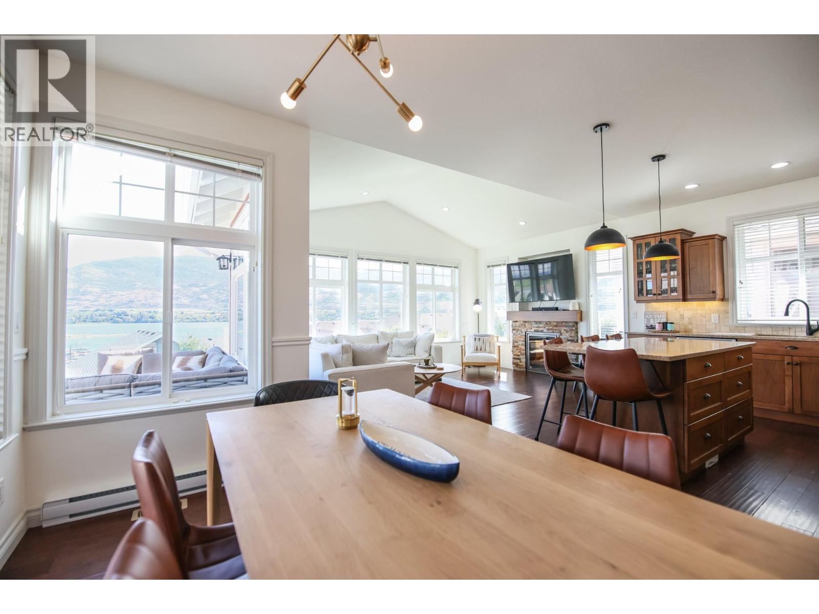 Residential in Oliver 5