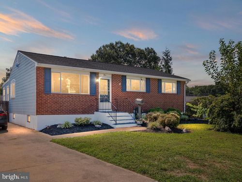 4 Gillis Ct, NEW CASTLE, DE, 19720-4030 | Card Image