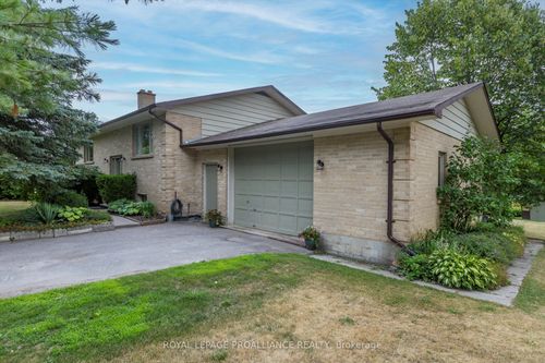 859 County Rd 35, Campbellford, ON, K0L1L0 | Card Image