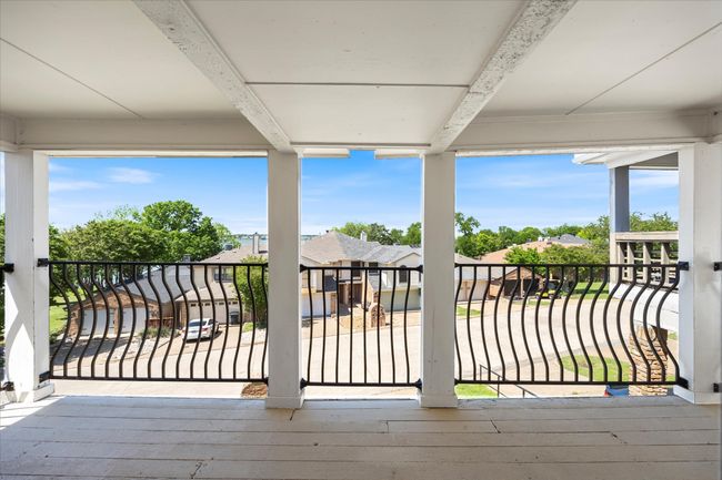 5709 Southern Cross Dr, Townhouse with 3 bedrooms, 3 bathrooms and null parking in Rockwall TX | Image 7
