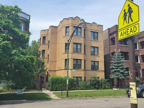 3w-6124 S Ingleside Ave, Chicago, IL, 60637-2645 | Card Image