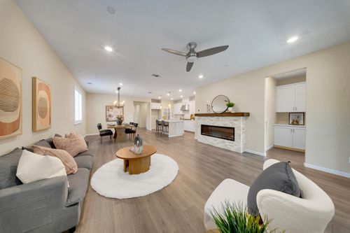 1447 Red Lake Way, Lincoln, CA, 95648-7751 | Card Image