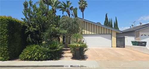 14611 Countrywood Ln, Irvine, CA, 92604-2333 | Card Image