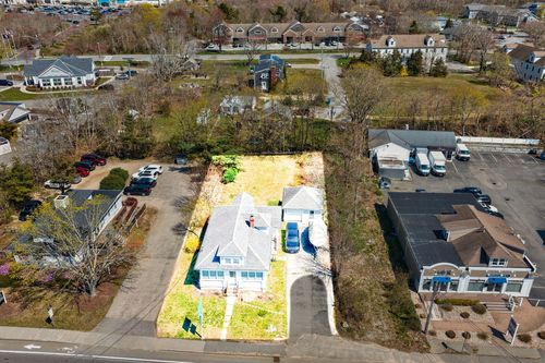 83 Davis Straits, Falmouth, MA, 02540-3909 | Card Image