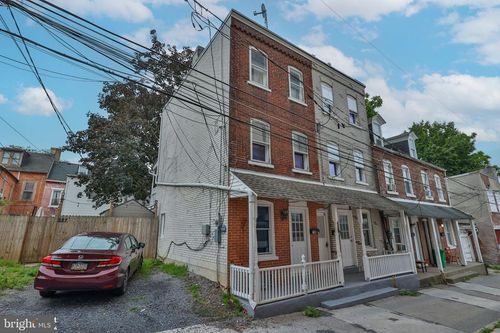 230 N Nagle Street, ALLENTOWN, PA, 18102 | Card Image
