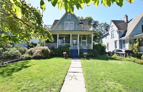 24038 Poplar St, Little Neck, NY, 11363-1617 | Card Image