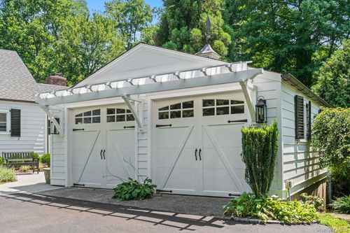 1692 Route 25a/ Private Rd, Oyster Bay, NY, 11791 | Card Image