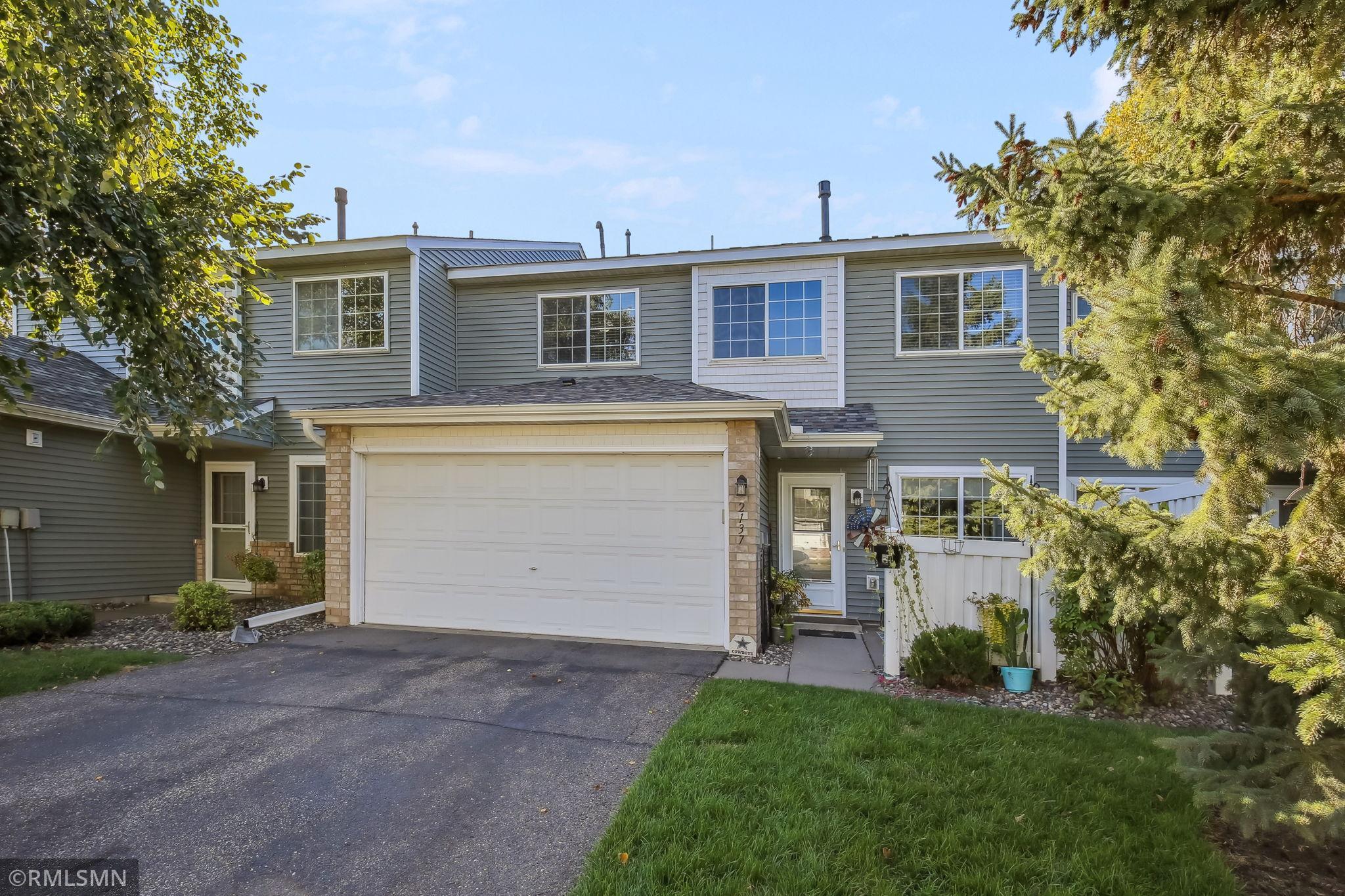 Grenadier Ave, Saint Paul, MN 55128