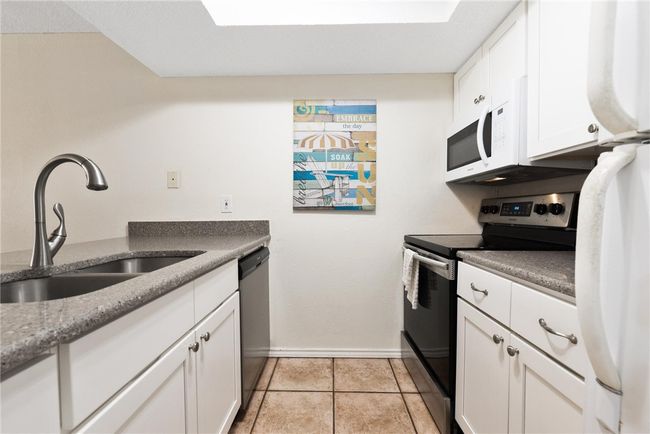 UNIT-236 - 14802 Windward Dr, Condo with 2 bedrooms, 3 bathrooms and null parking in Corpus Christi TX | Image 7