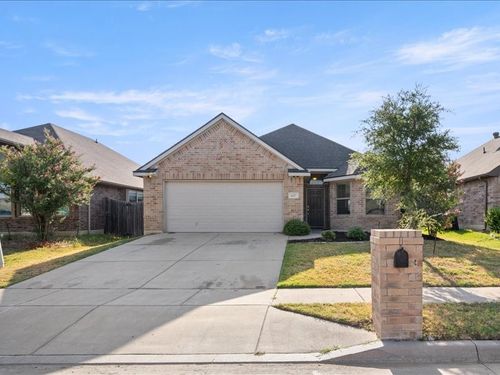 10117 S Race St, Fort Worth, TX, 76140-9417 | Card Image