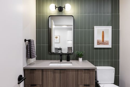 apt-203-1706 Sherman Ave, Evanston, IL, 60201-3783 | Card Image