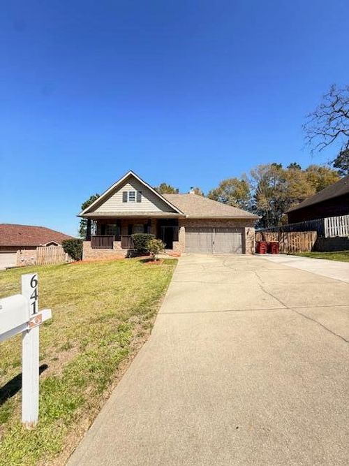 641 Red Fern Rd, Crestview, FL, 32536-5478 | Card Image
