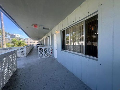 unit-b25-2170 Ne 51st Ct, Fort Lauderdale, FL, 33308-3825 | Card Image