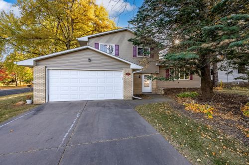 1081 Cedarwood Drive, Woodbury, MN, 55125 | Card Image