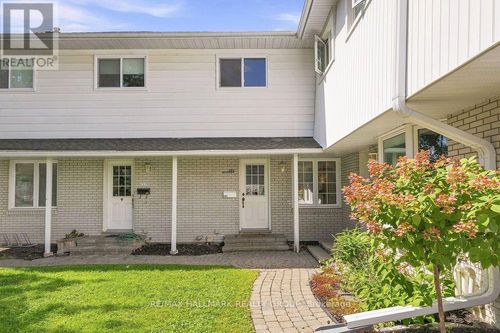 295 Beechgrove Avenue, Ottawa, ON, K1Z6R4 | Card Image
