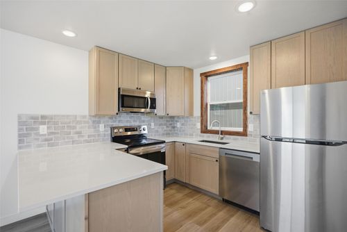 a-1220 Kennett Ave, Missoula, MT, 59802-2971 | Card Image