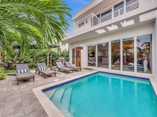 1808 Coral Ridge Dr, Fort Lauderdale, FL, 33305-3530 | Card Image