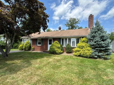 160 Barbara Place, House other with 3 bedrooms, 1 bathrooms and null parking in Middlesex NJ | Image 1