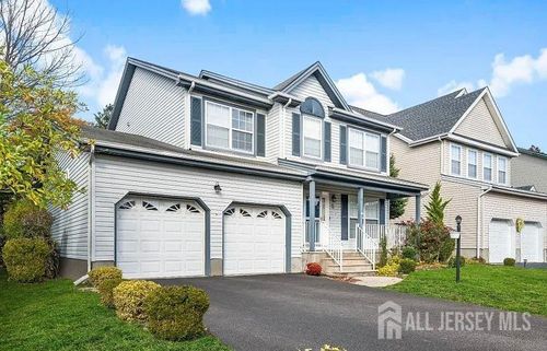 42 Springfield Rd, North Brunswick, NJ, 08902-4563 | Card Image